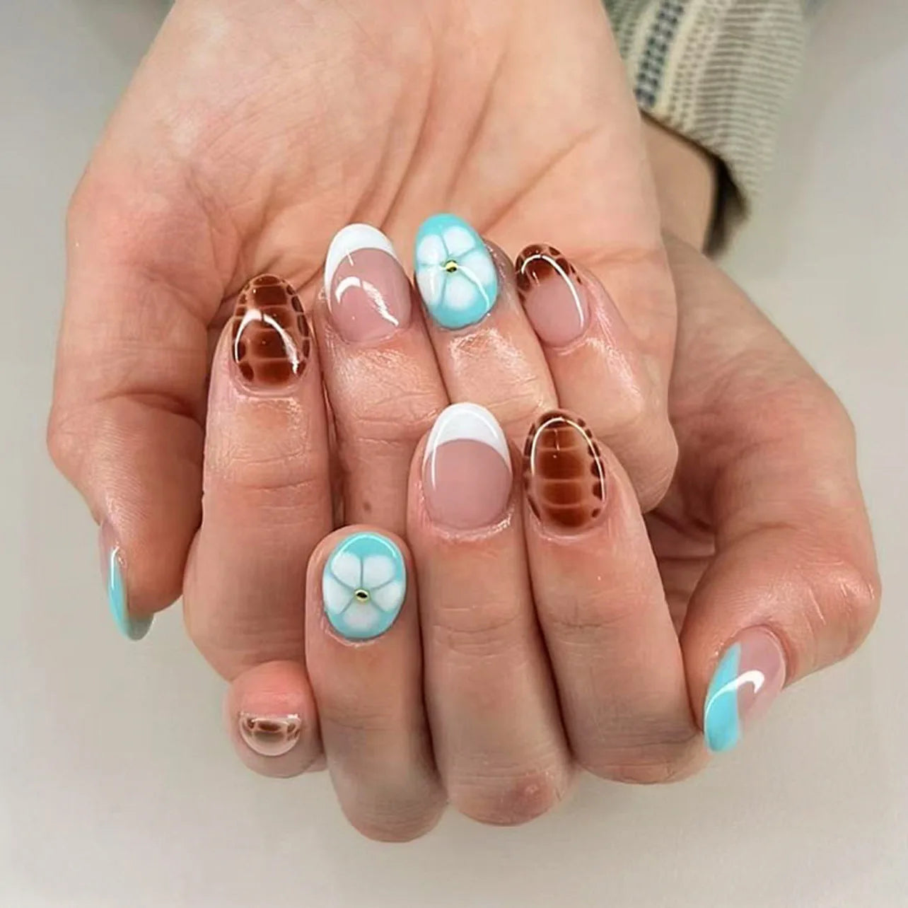 Nails Almond Shaped Press on Nails - 24pcs