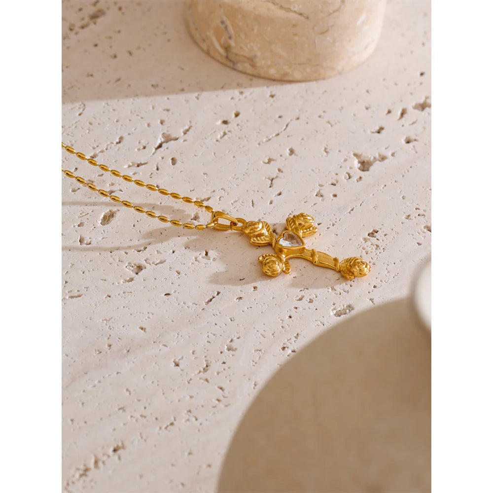 Fashion Zircon Rose Flower Cross Pendant Necklace 18K Aesthetic Golden Jewelry
