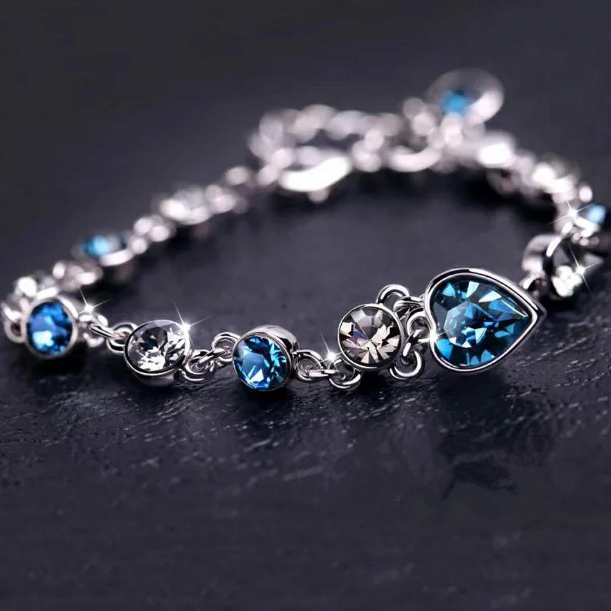 Women Silver Color Bracelet Blue Crystal Heart Charm