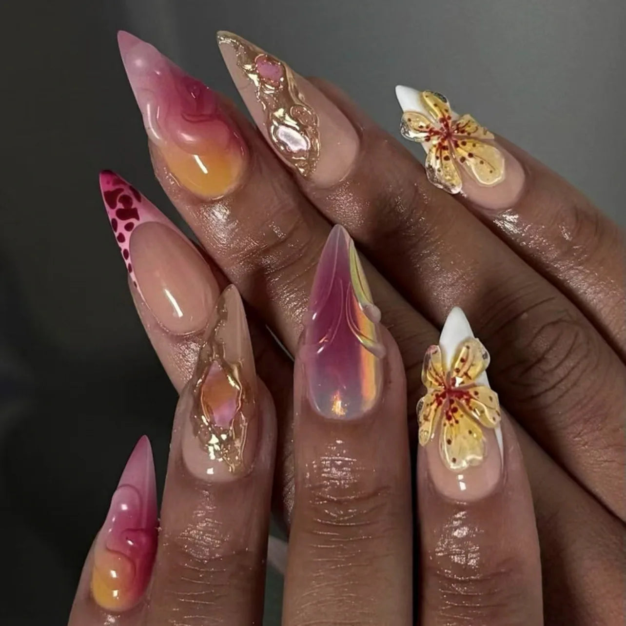 3D Ripple Design False Nails / Almond Tips nails - 24pcs