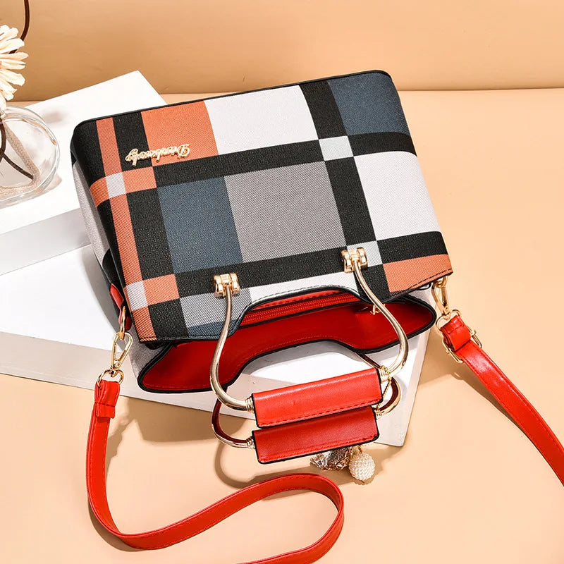 Vintage Leather Purse and Handbags for Women