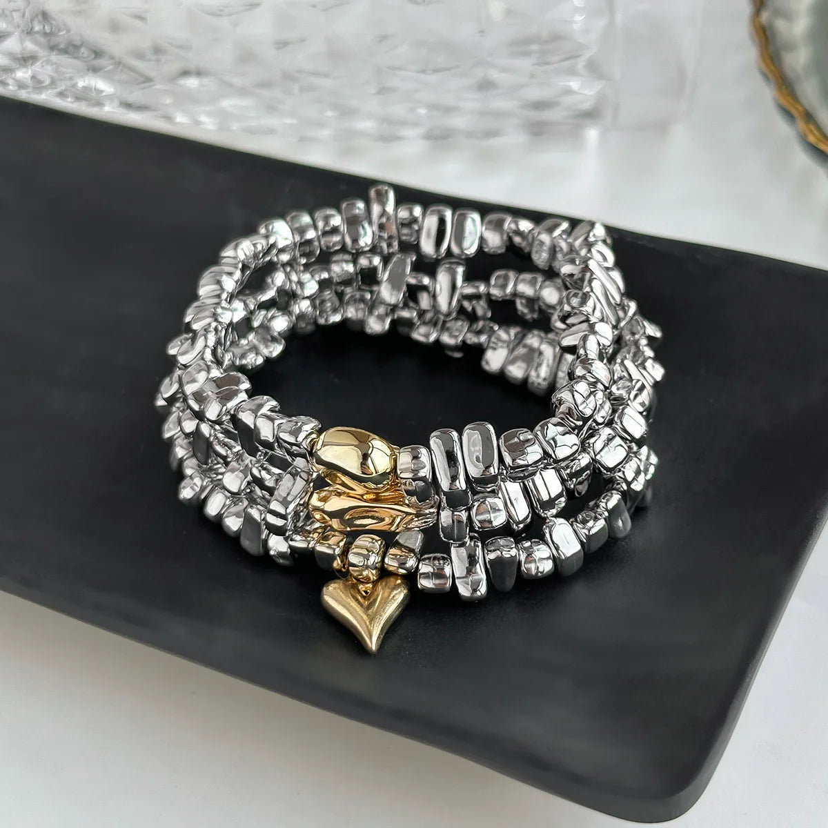 Fashion Bead Heart-Shaped Pendant Bracelet Set for Woman