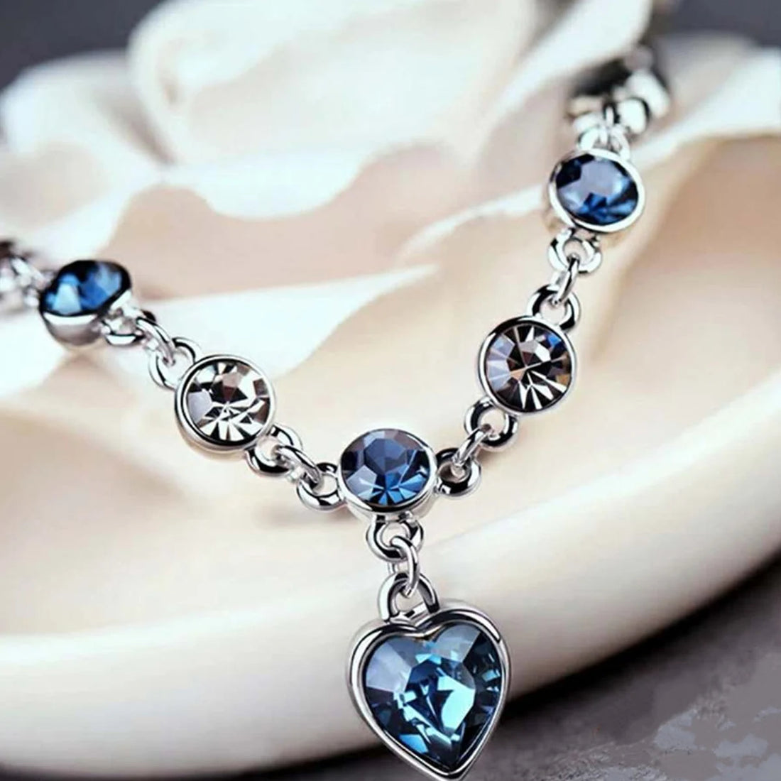 Women Silver Color Bracelet Blue Crystal Heart Charm