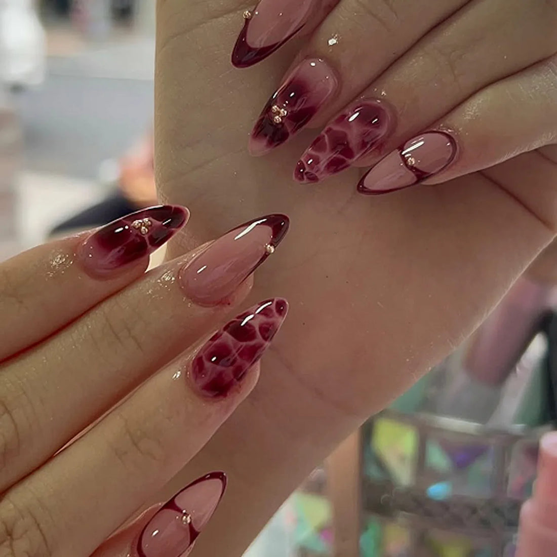 Nails Almond Shaped Press on Nails - 24pcs
