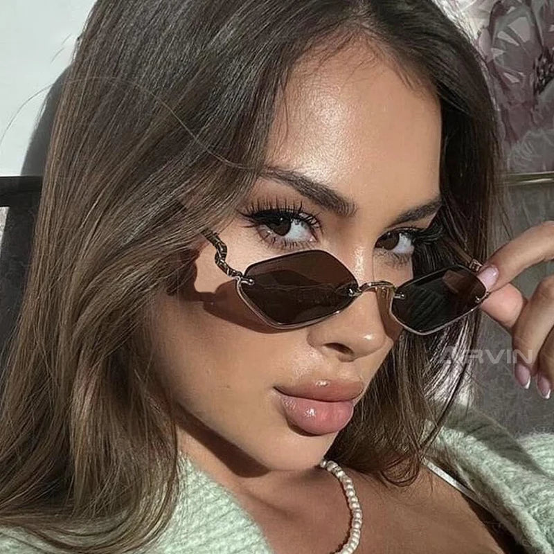 Polygonal small Sunglasses Style